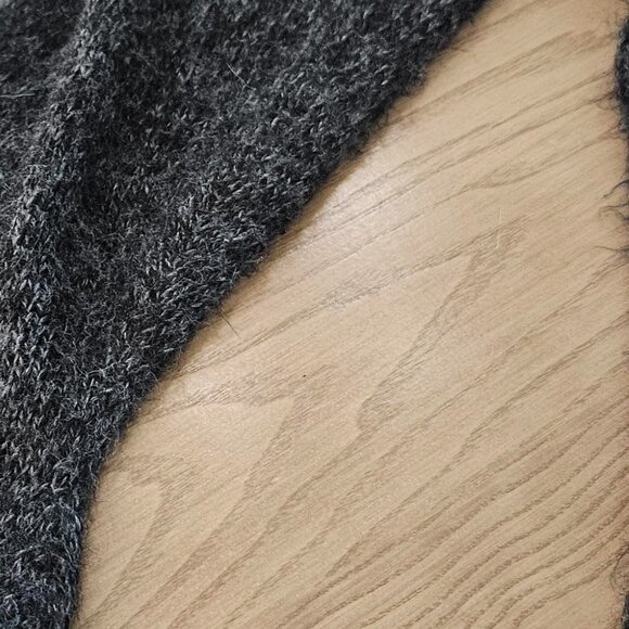 Andes Alpaca Fringed Hoodie Black/Cream Womens S/M Kangaroo Pockets - Picture 5 of 16